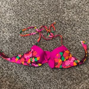 Aerie 34A swim top in floral print